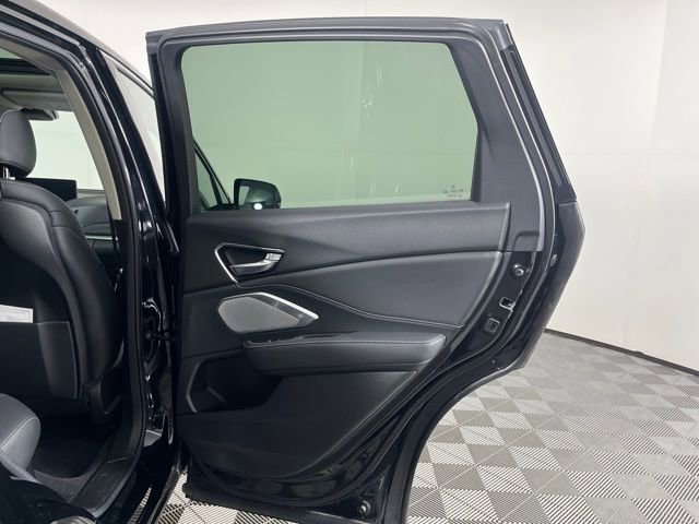Used 2023 Acura RDX w/ Technology Package image 39