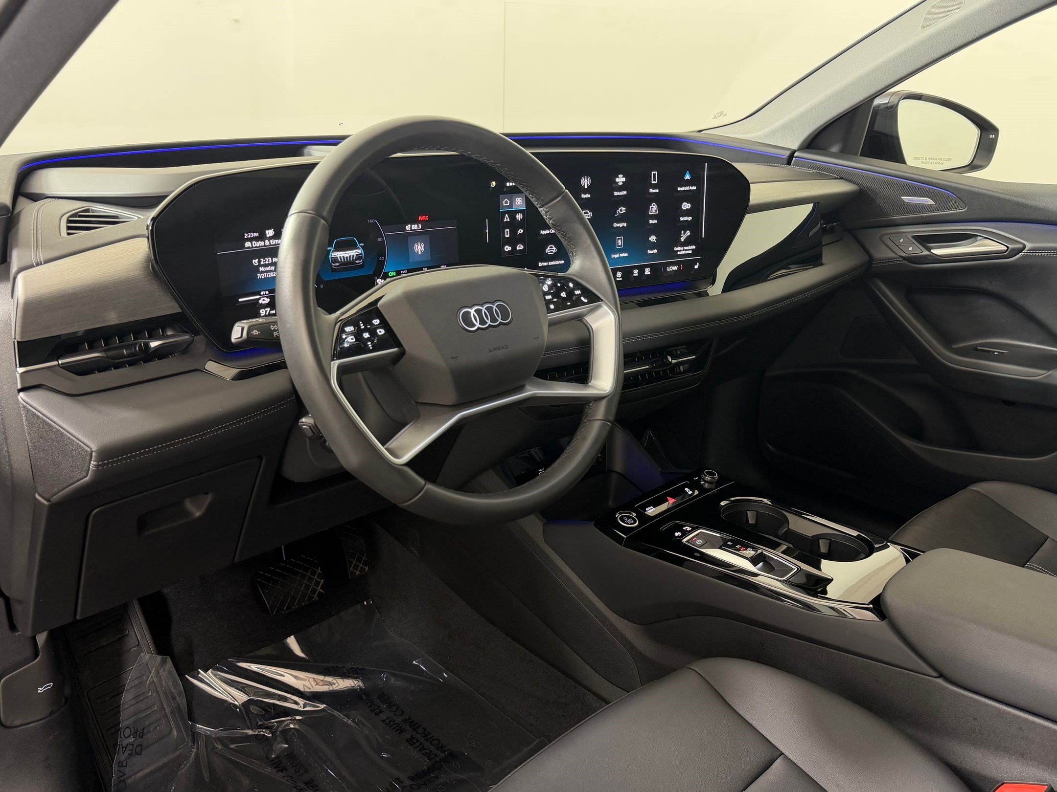 Certified 2025 Audi Q6 e-tron Premium Plus w/ Premium Plus AWD/4WD image 4