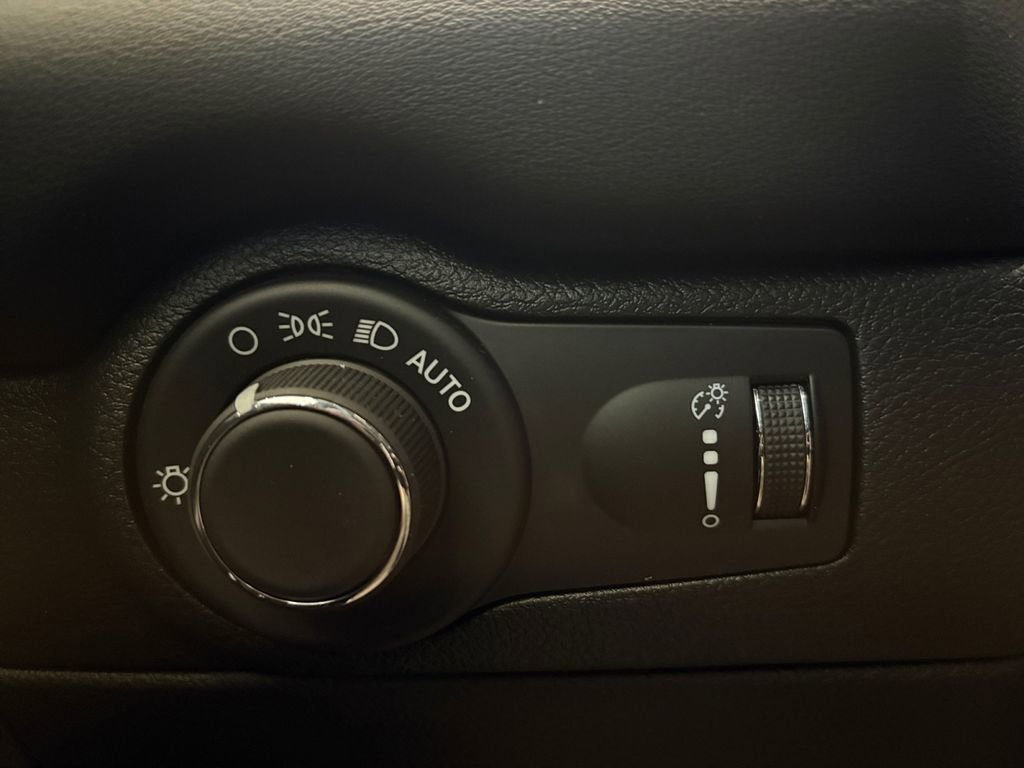 New 2026 Dodge Durango SRT Hellcat w/ Premium Group AWD/4WD image 3