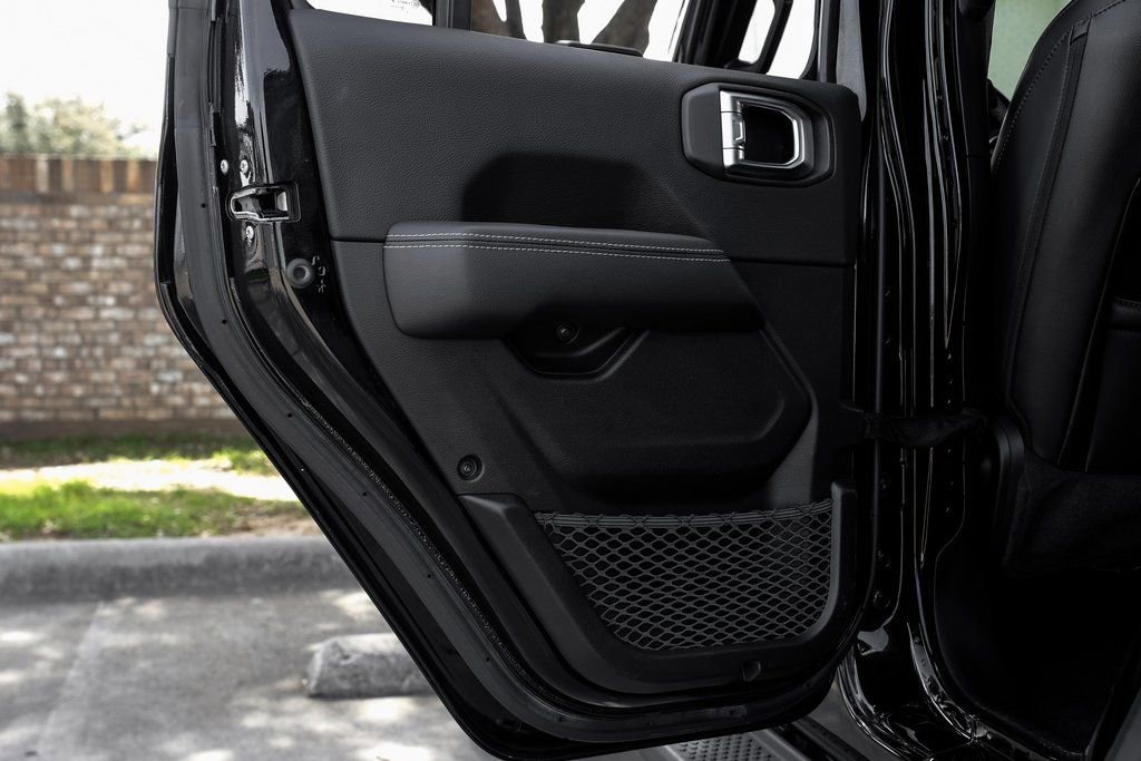 Used 2023 Jeep Wrangler Sahara w/ Cold Weather Group image 56