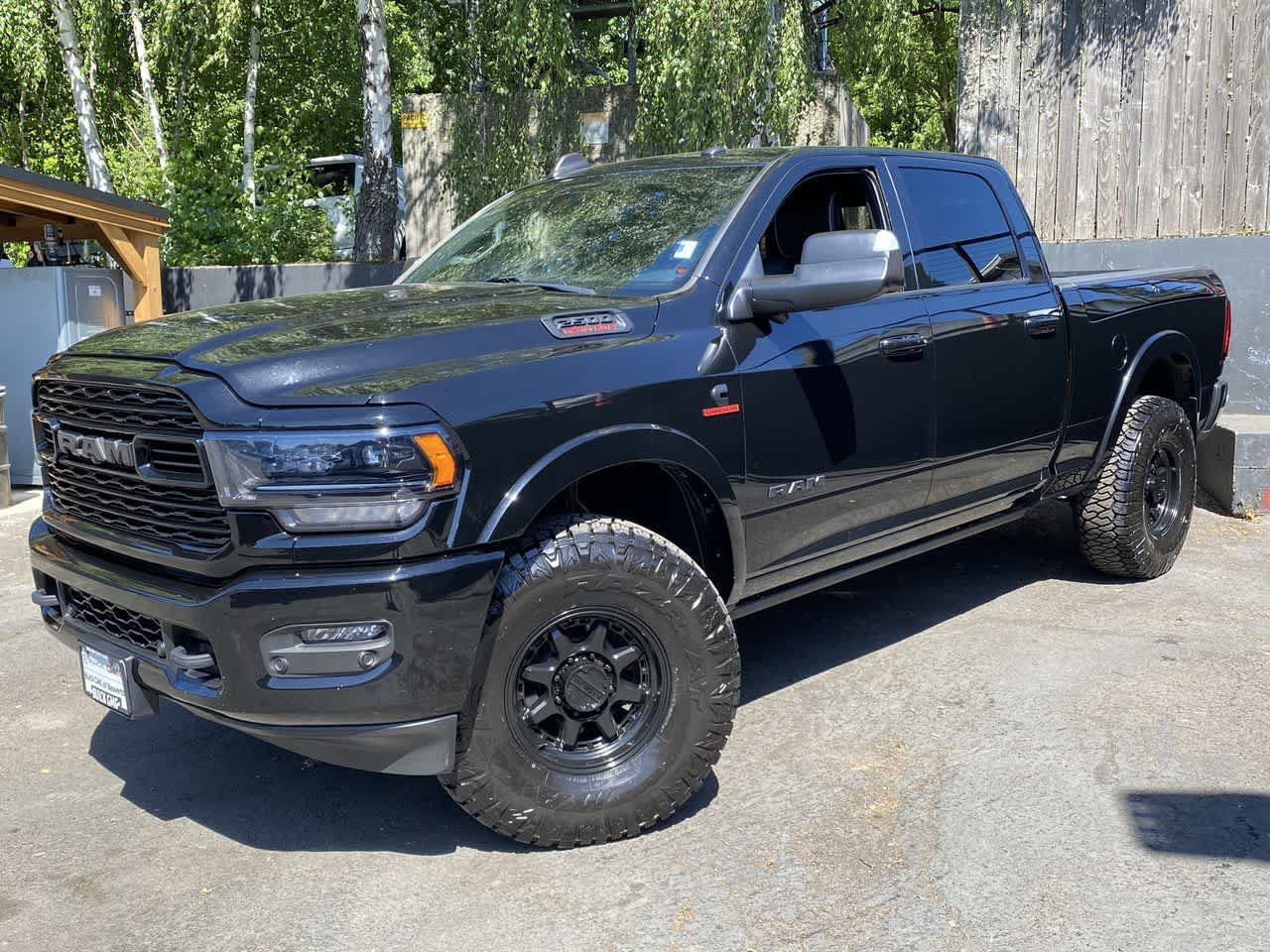 Used 2022 RAM 2500 Limited AWD/4WD image 1