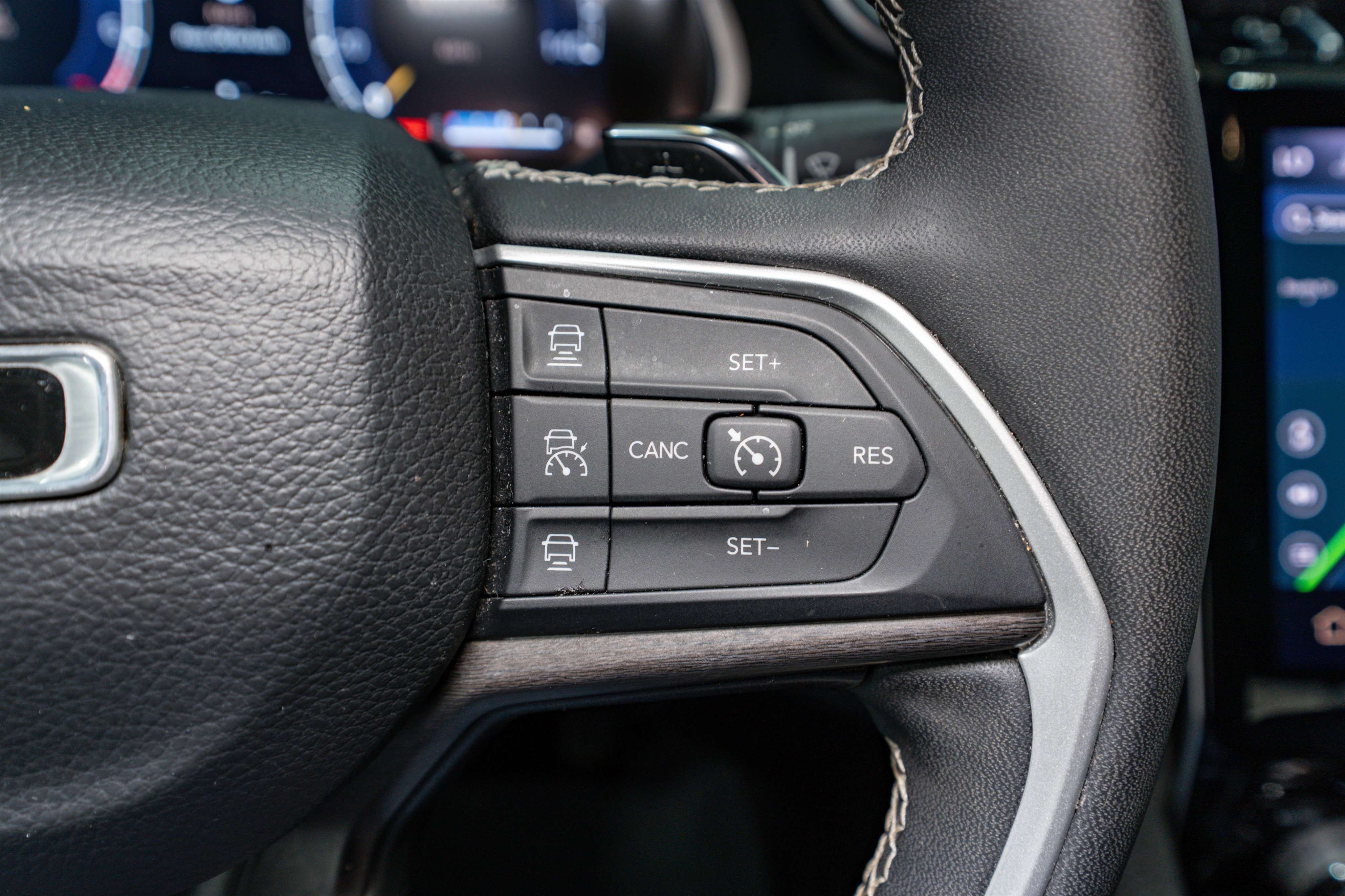 Used 2023 Jeep Grand Cherokee L Limited image 26