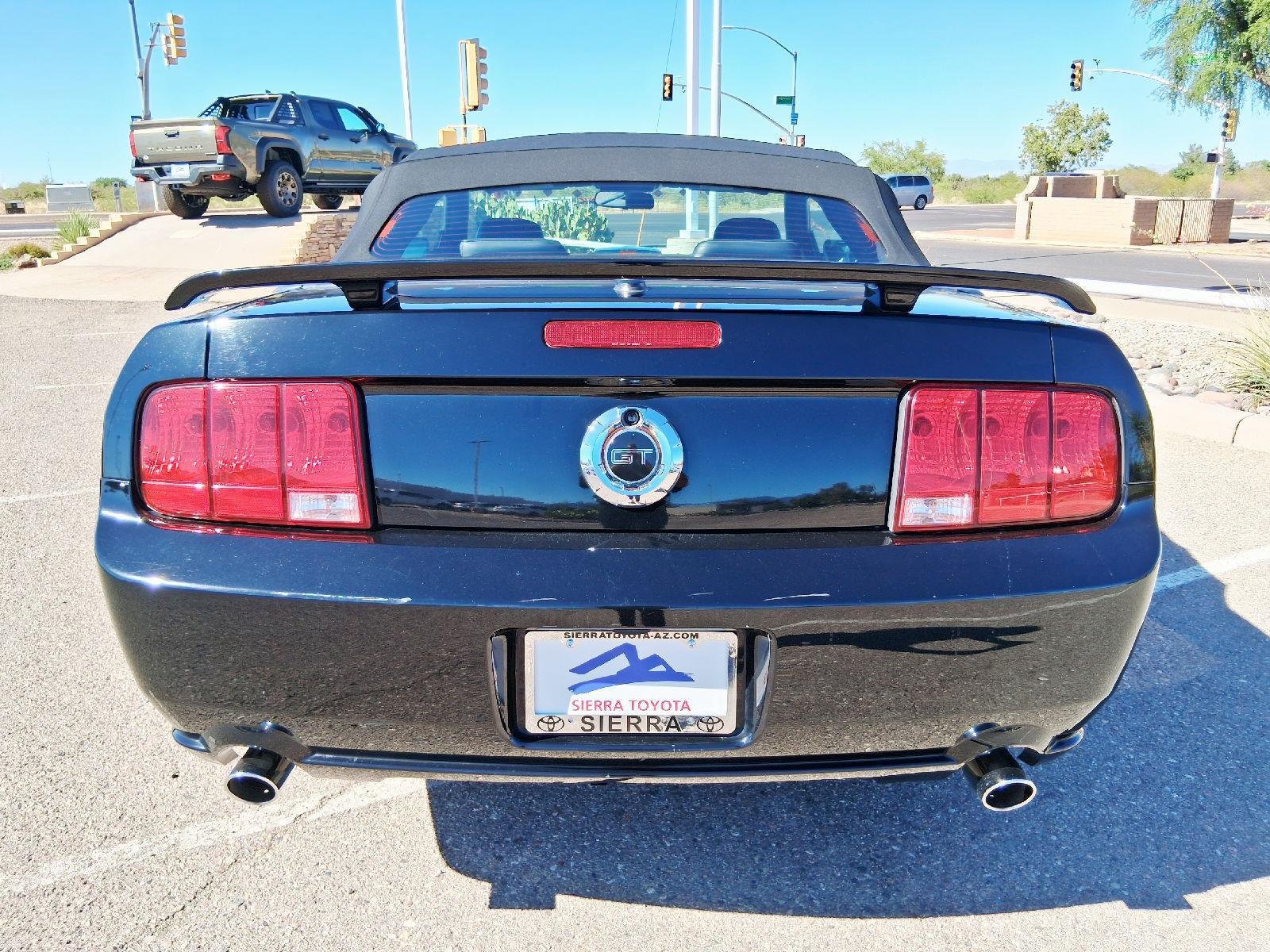 Used 2007 Ford Mustang GT RWD image 12