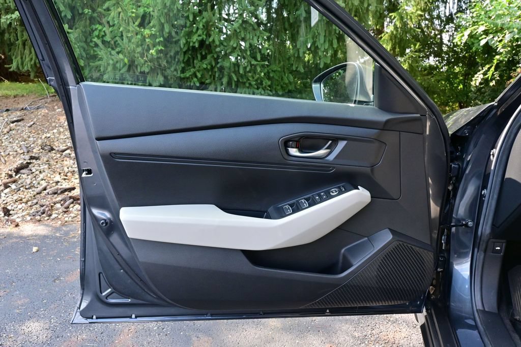 Certified 2025 Honda Accord LX image 26