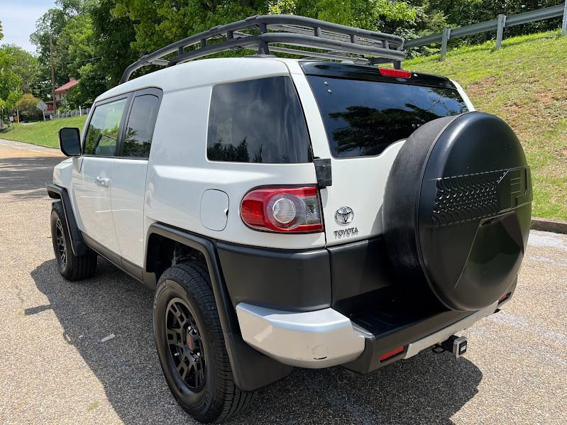 Used 2014 Toyota FJ Cruiser 4WD w/ Convenience Package image 36