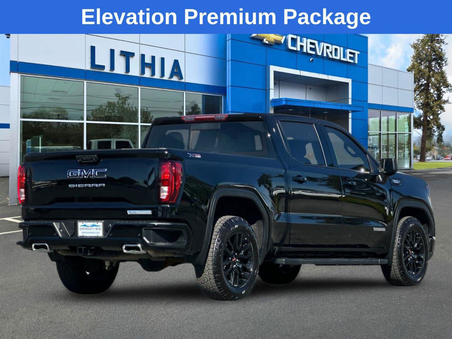 Used 2024 GMC Sierra 1500 Elevation w/ Elevation Premium Package AWD/4WD image 2