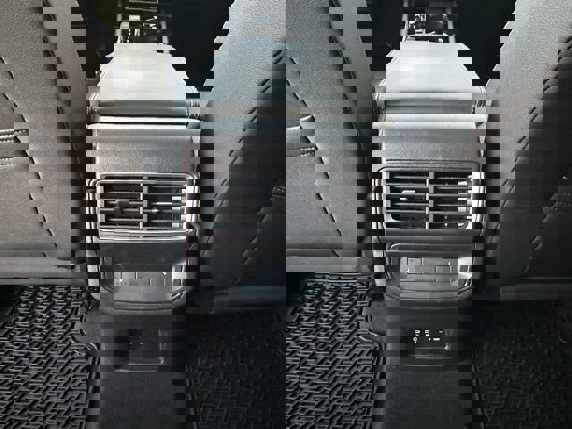 New 2026 Volkswagen Atlas Cross Sport SEL Premium R-Line image 32