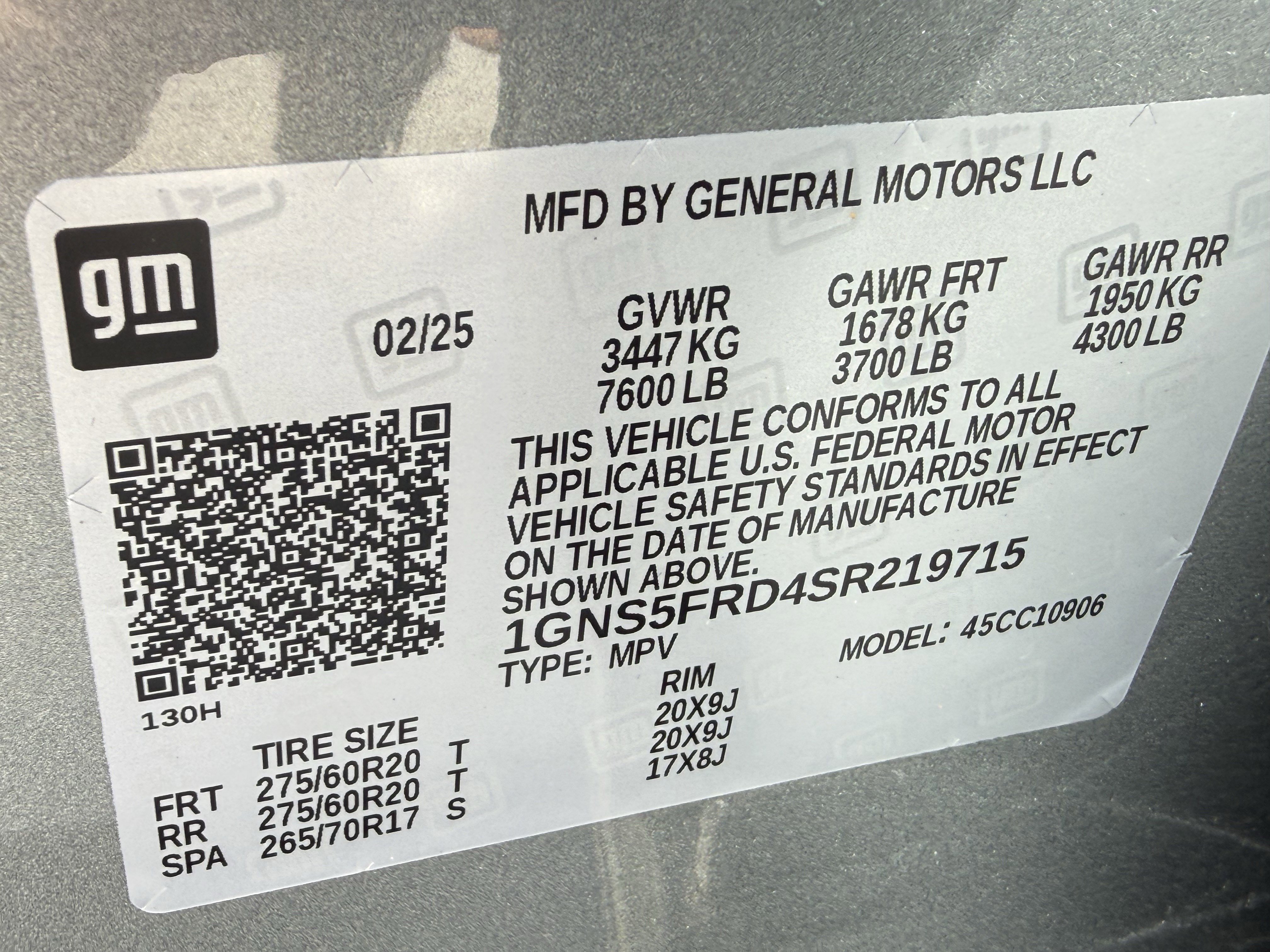 Used 2025 Chevrolet Suburban Premier image 34