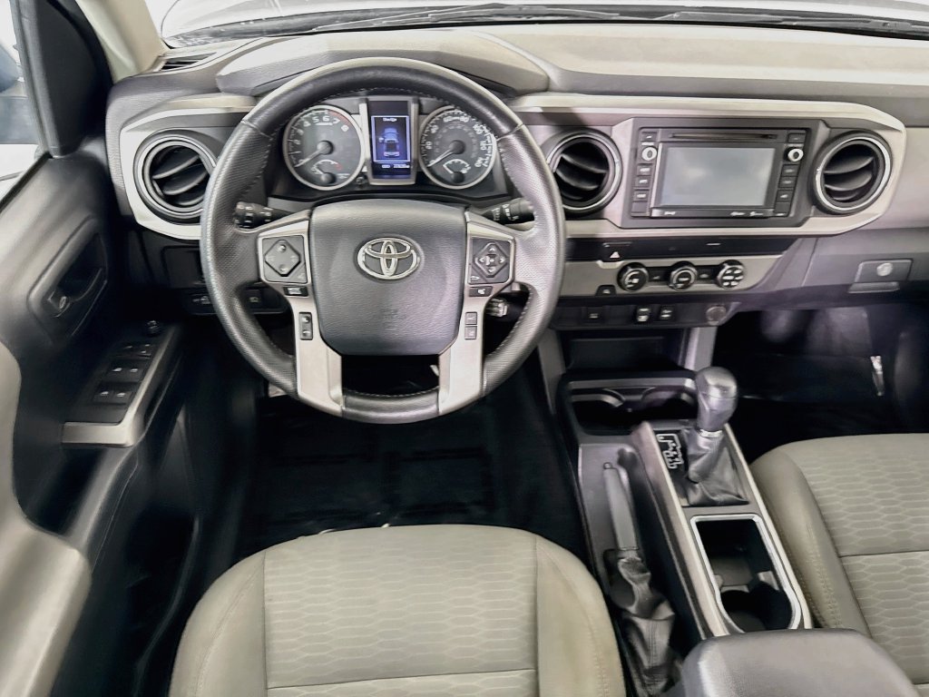 Used 2019 Toyota Tacoma SR5 RWD image 3