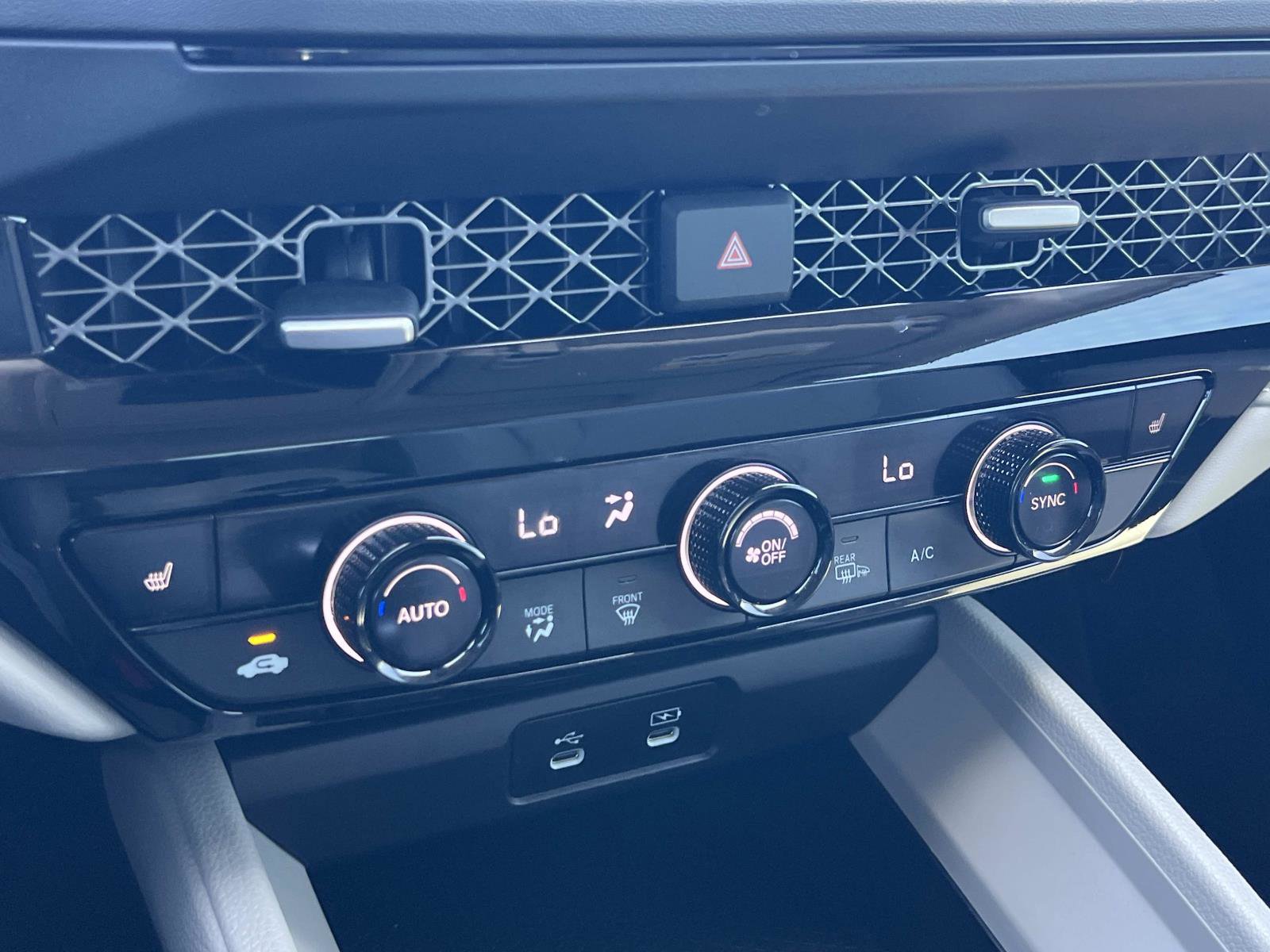 Certified 2023 Honda Accord EX-L image 15