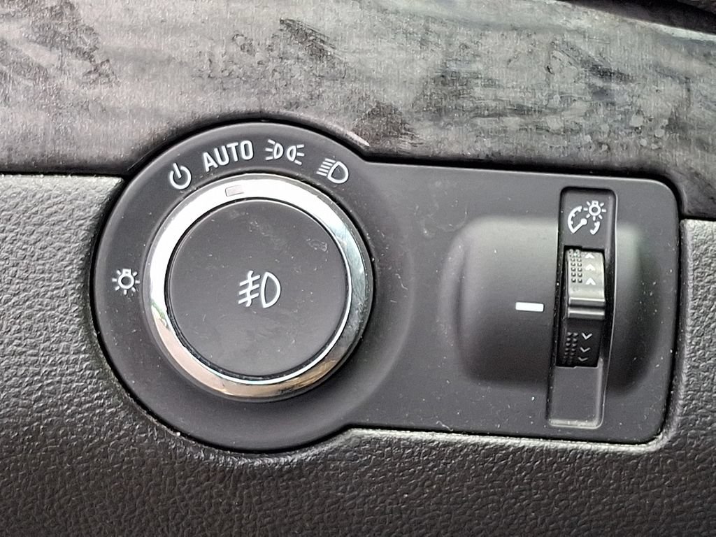 Used 2016 Buick Encore Convenience AWD/4WD image 23