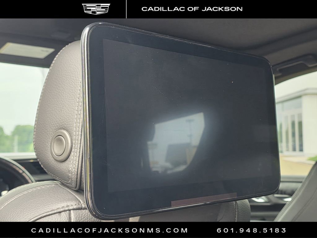 Used 2022 GMC Yukon Denali w/ Denali Ultimate Package AWD/4WD image 27