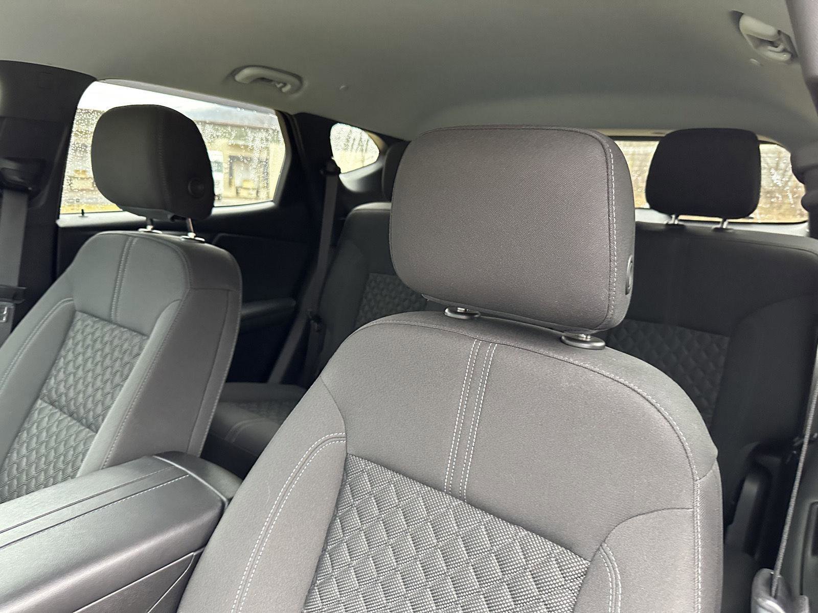 Used 2022 Chevrolet Blazer LT image 19