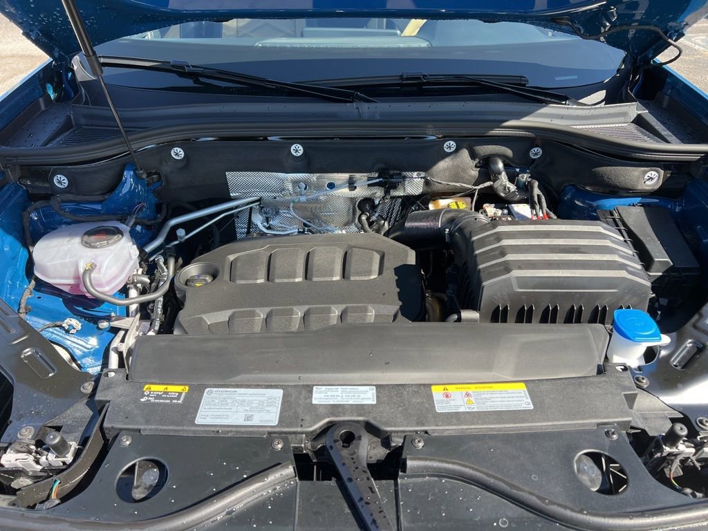 New 2026 Volkswagen Atlas Cross Sport SE image 11