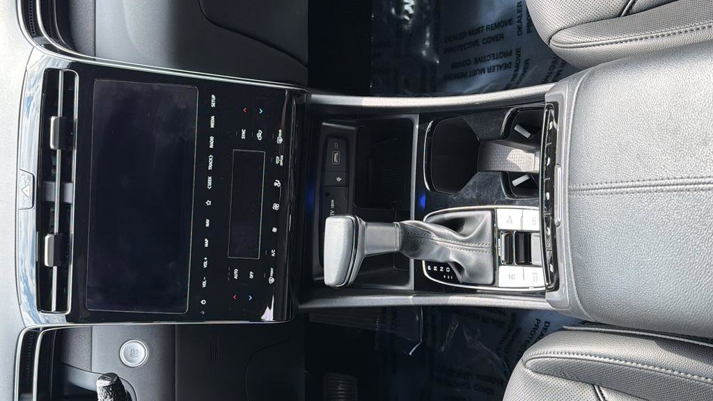 Used 2024 Hyundai Santa Cruz Limited image 19