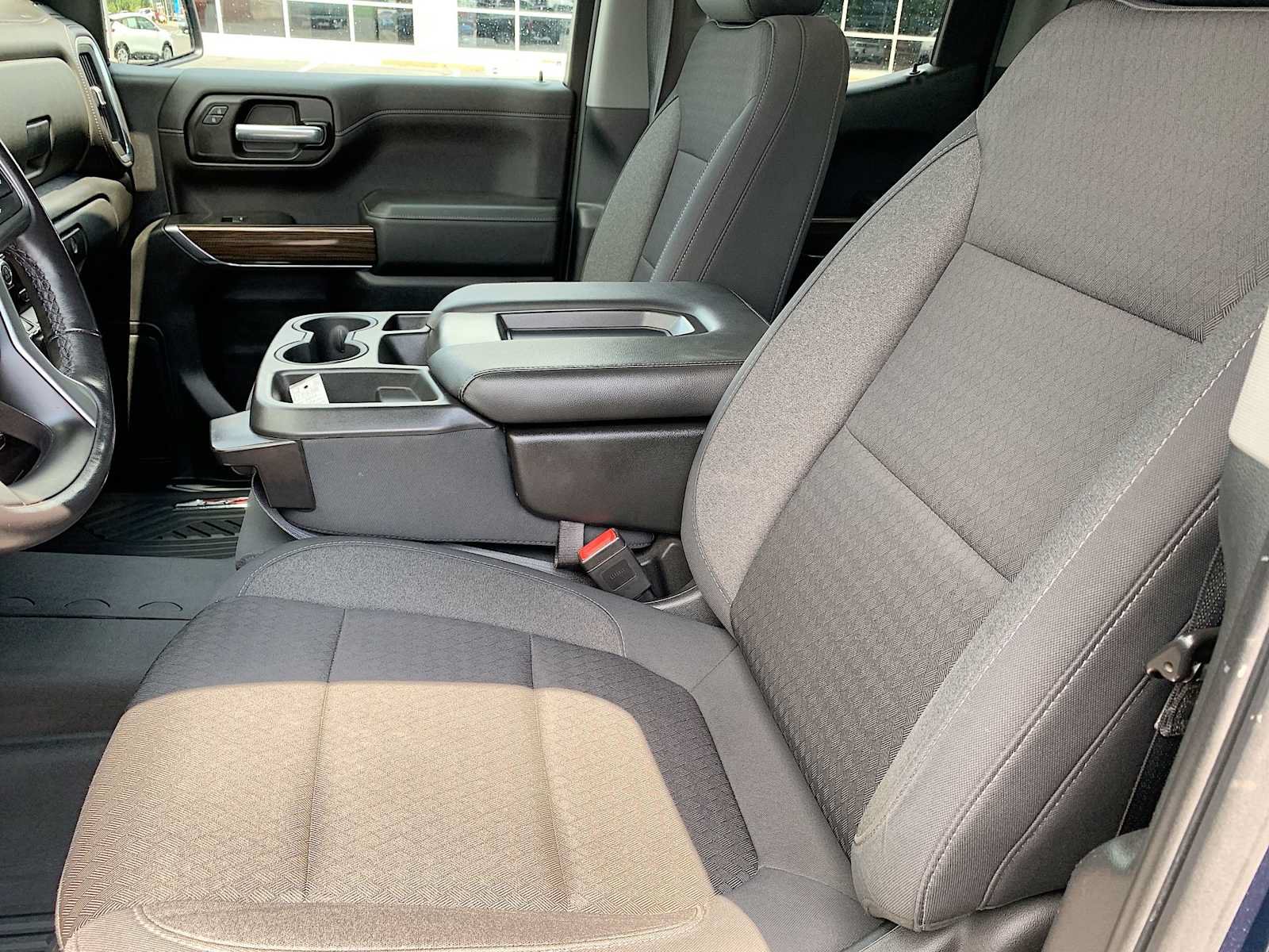 Certified 2020 Chevrolet Silverado 1500 RST AWD/4WD image 18