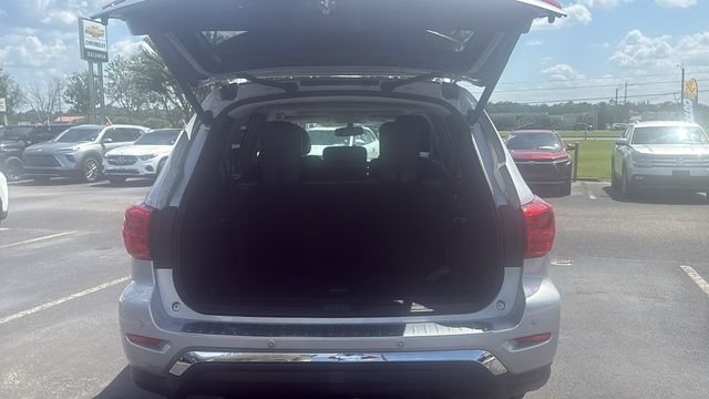 Used 2019 Nissan Pathfinder Platinum FWD image 10