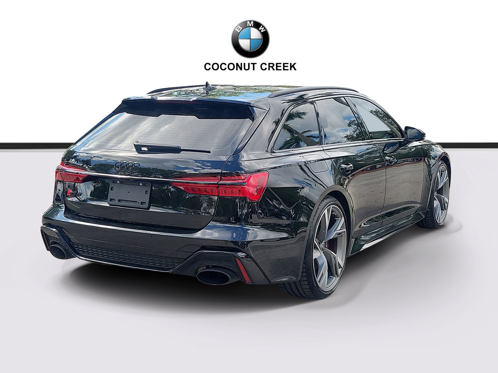 Used 2022 Audi RS 6 AWD/4WD image 4
