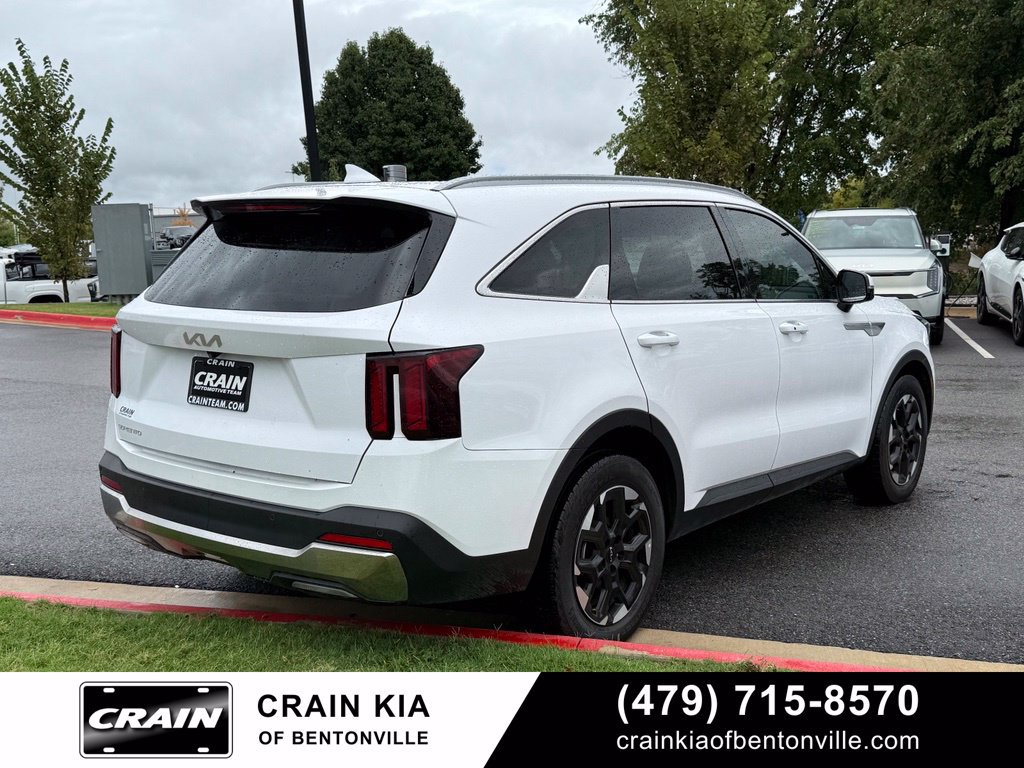Certified 2025 Kia Sorento S w/ Panoramic Sunroof Package FWD image 7