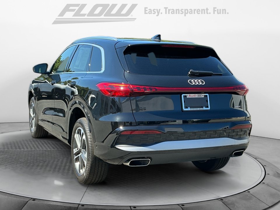 Used 2025 Audi Q5 Premium Plus w/ Premium Plus AWD/4WD image 6