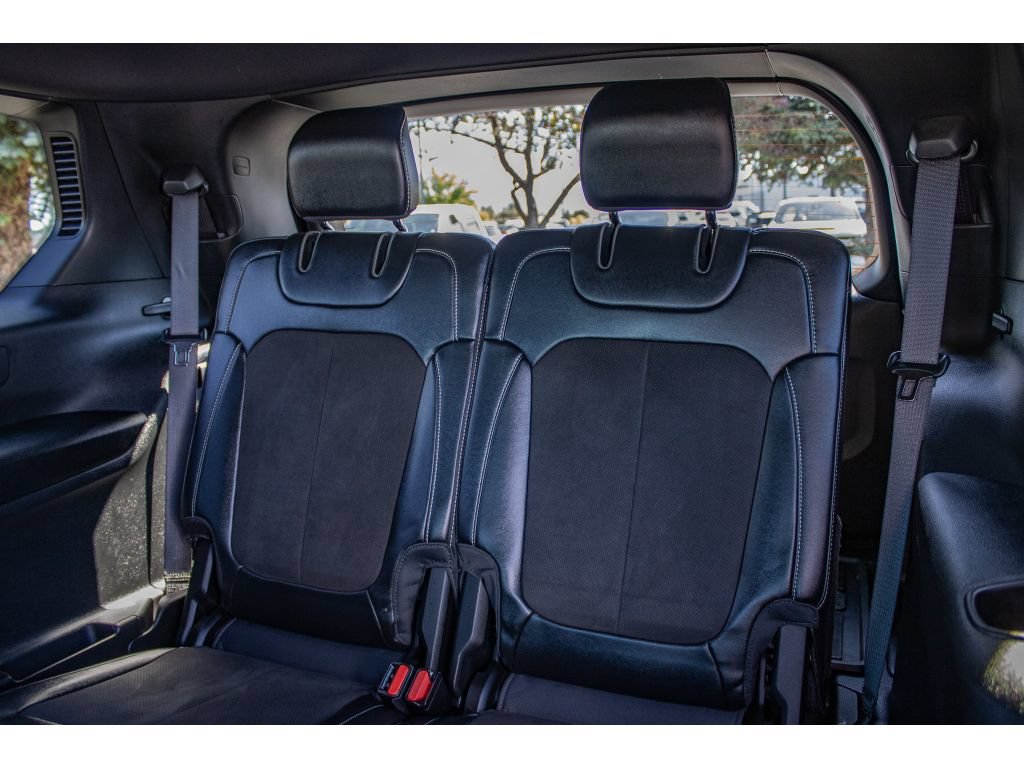 Used 2023 Jeep Grand Cherokee L Laredo AWD/4WD image 21