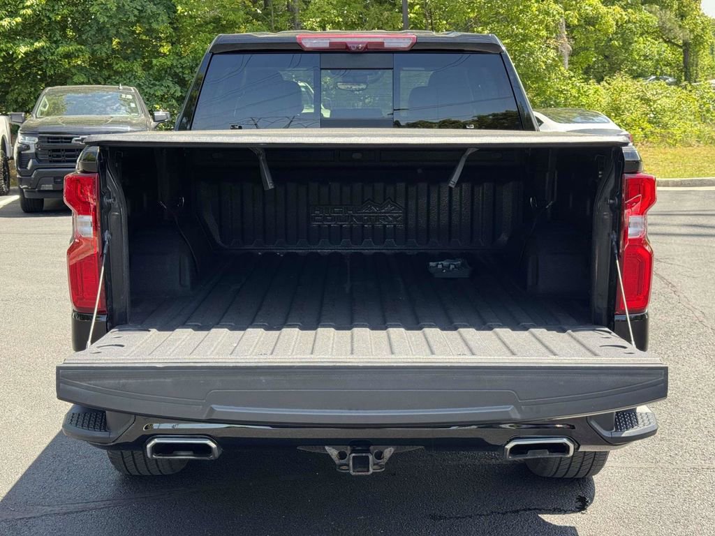 Used 2022 Chevrolet Silverado 1500 High Country w/ High Country Premium Package AWD/4WD image 16