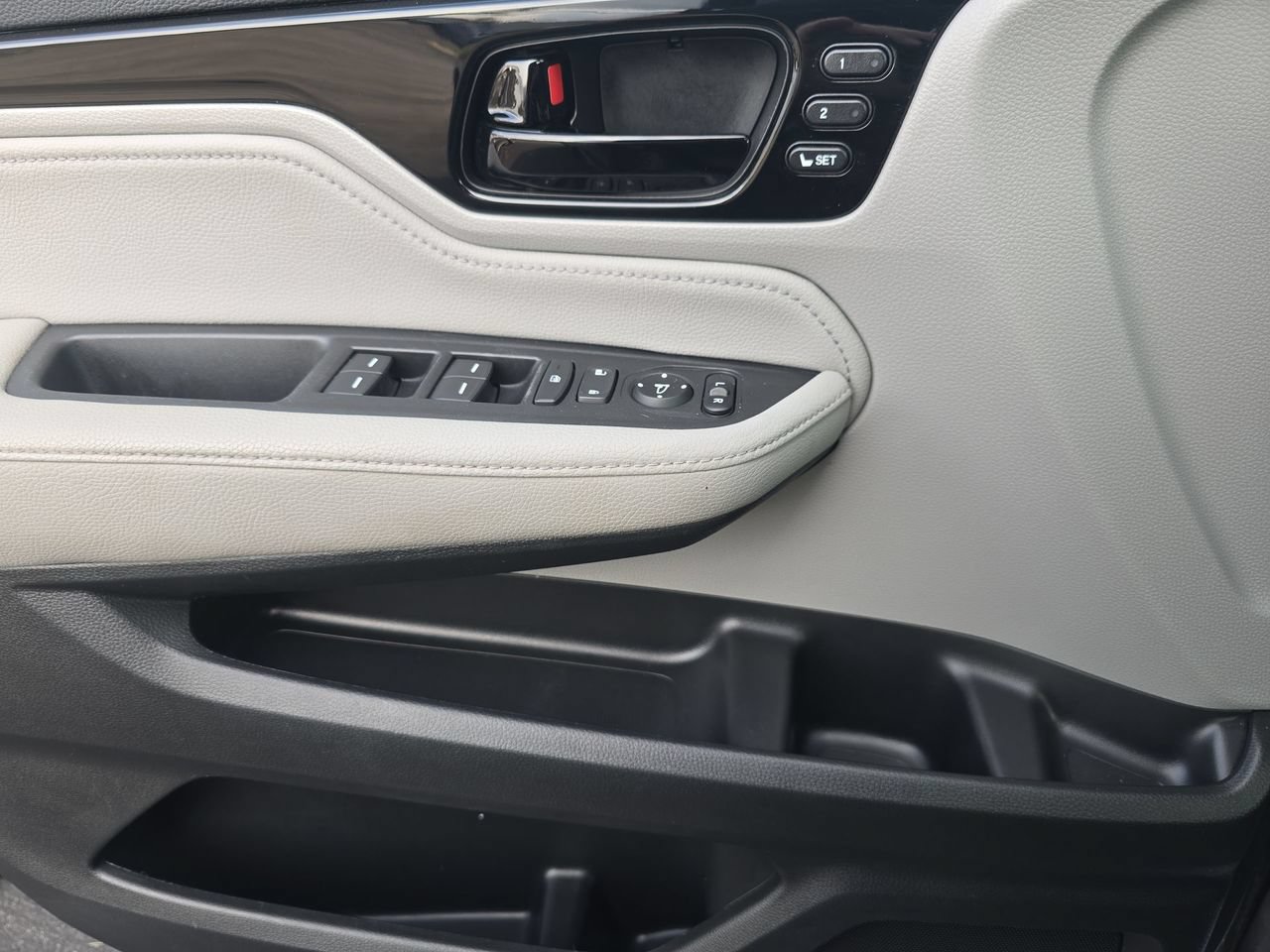 Used 2022 Honda Odyssey Touring image 25