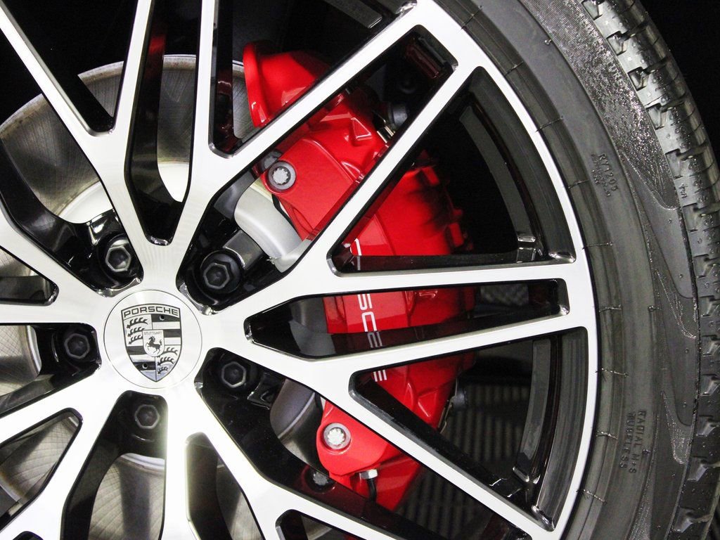 Certified 2026 Porsche Macan S image 39