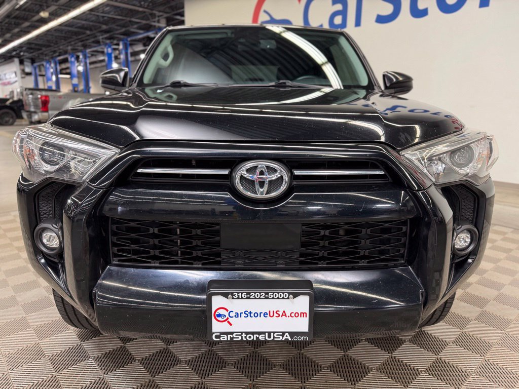 Used 2021 Toyota 4Runner SR5 RWD image 2