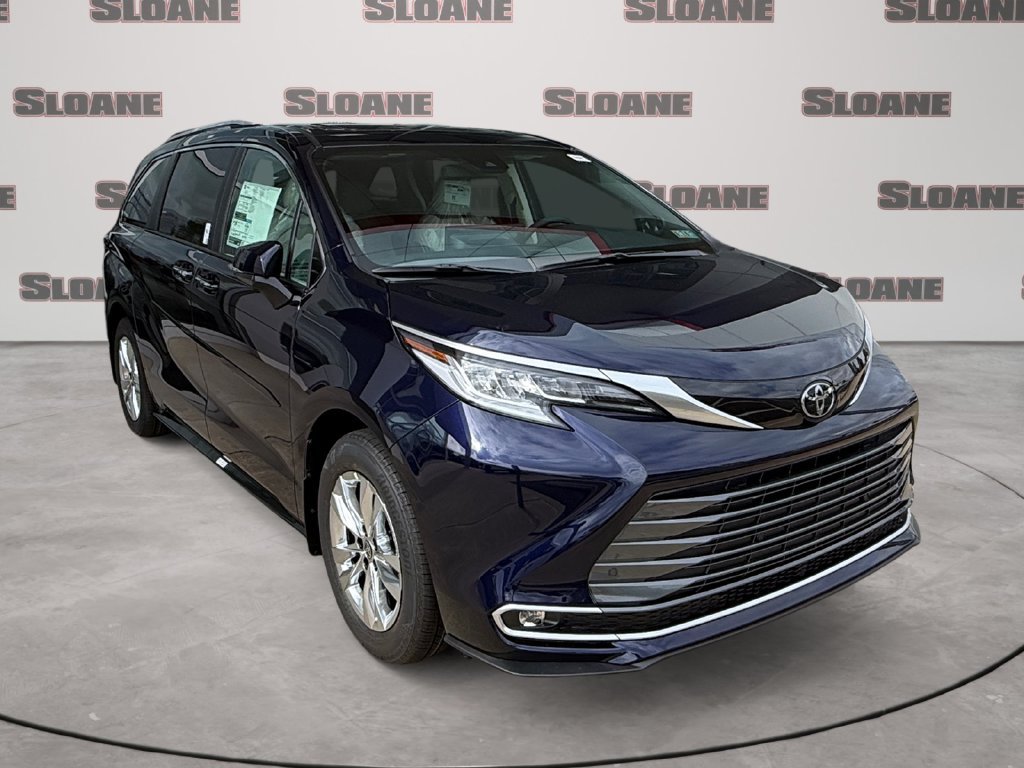 New 2026 Toyota Sienna Limited AWD/4WD image 7