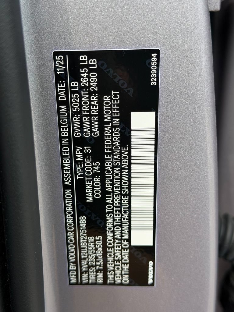 New 2026 Volvo XC40 B5 Core w/ Climate Package AWD/4WD image 33
