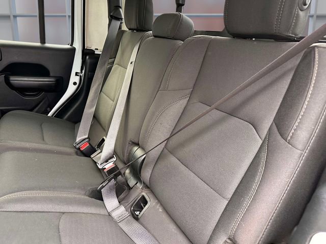 Used 2021 Jeep Gladiator Sport AWD/4WD image 15