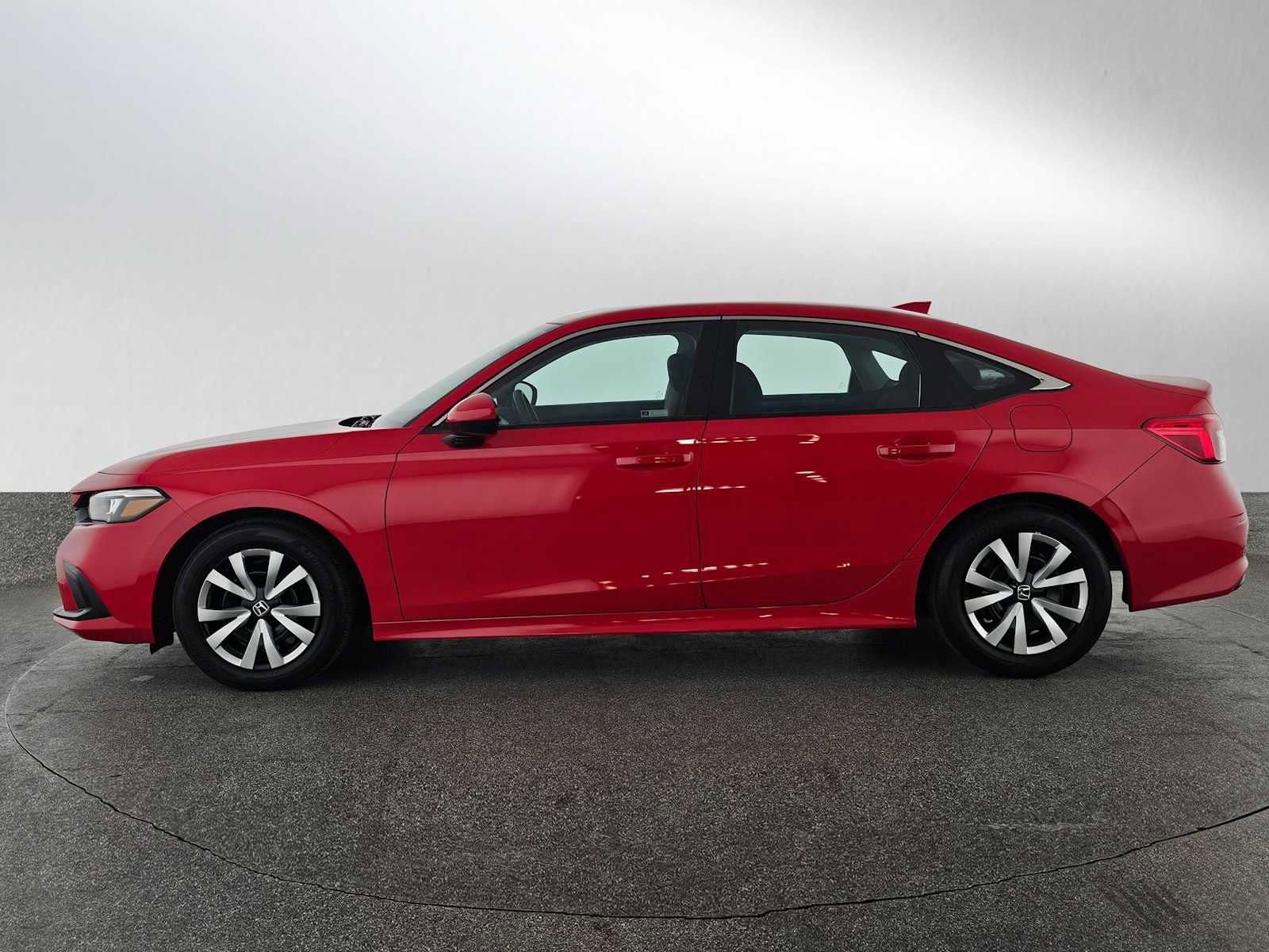 Used 2023 Honda Civic LX image 6