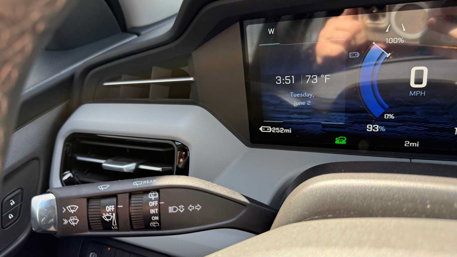 New 2027 Chevrolet Bolt LT w/ Comfort Package FWD image 14