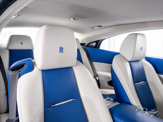 Used 2017 Rolls-Royce Wraith RWD image 35