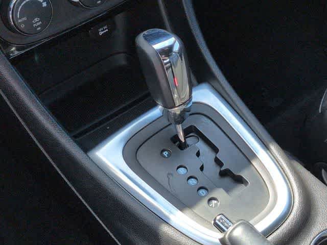 Used 2013 Chrysler 200 Limited FWD image 29