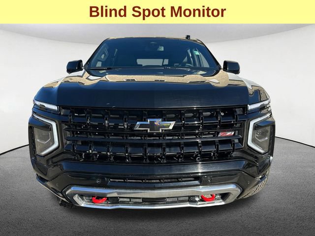 Used 2025 Chevrolet Suburban Z71 AWD/4WD image 4