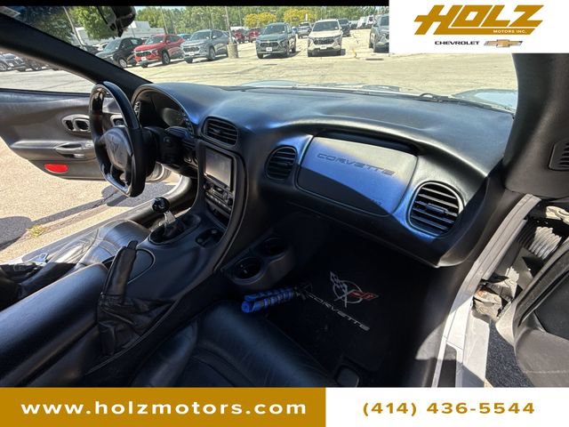 Used 2000 Chevrolet Corvette Convertible w/ Memory Pkg RWD image 26