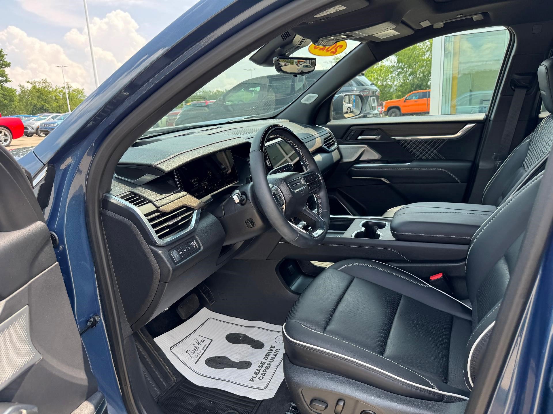 Certified 2025 GMC Acadia Denali w/ Super Cruise Package image 16