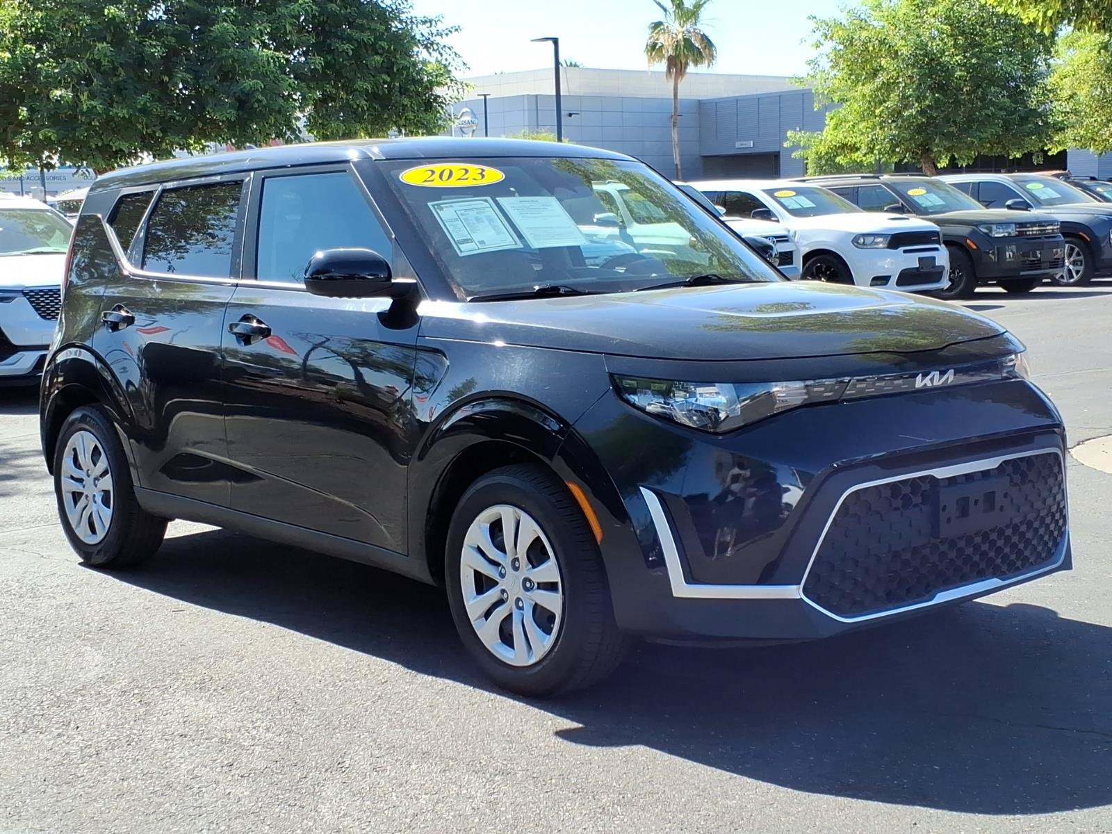Used 2023 Kia Soul LX FWD image 6