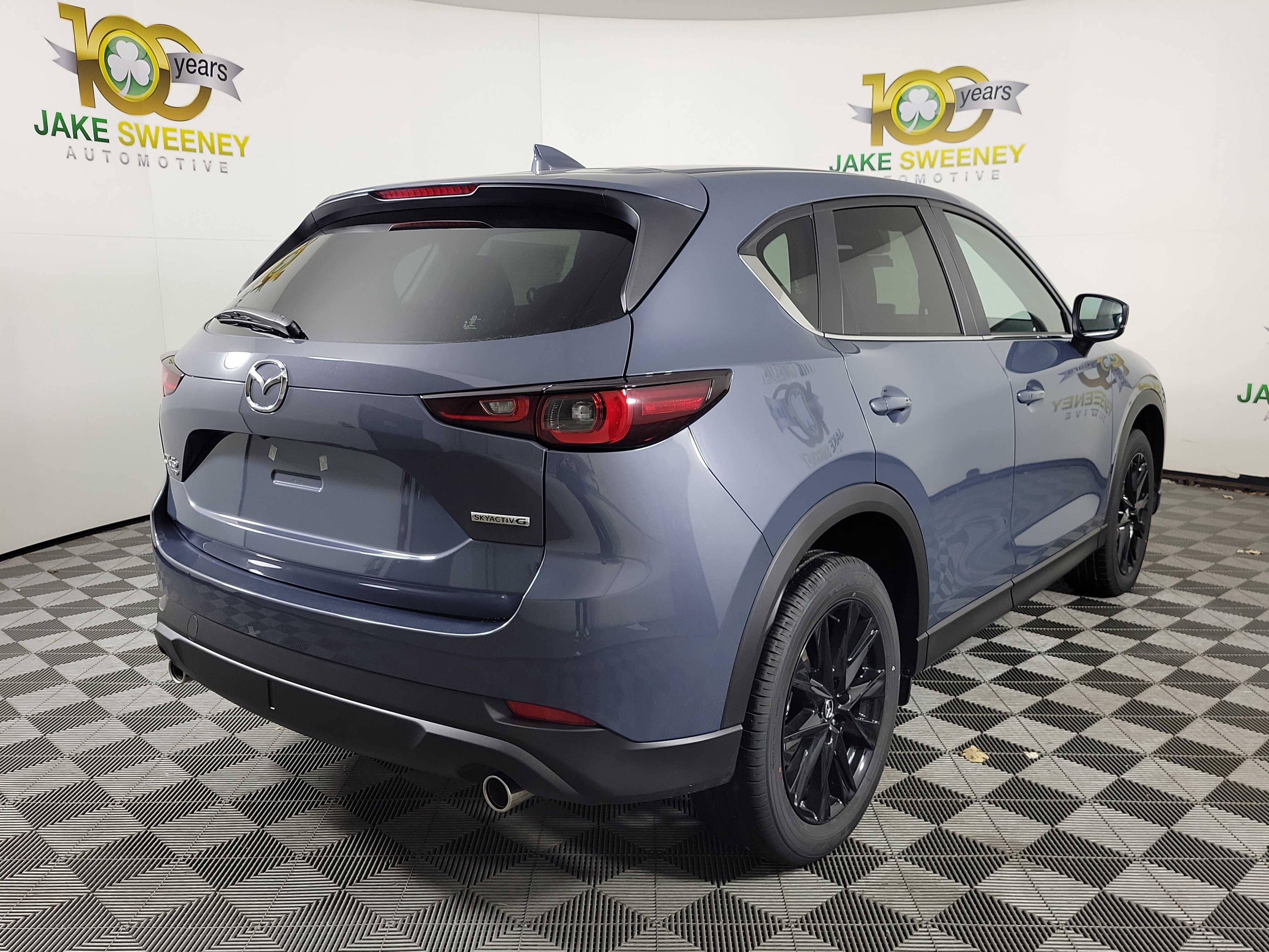 New 2025 MAZDA CX-5 Carbon Edition image 9