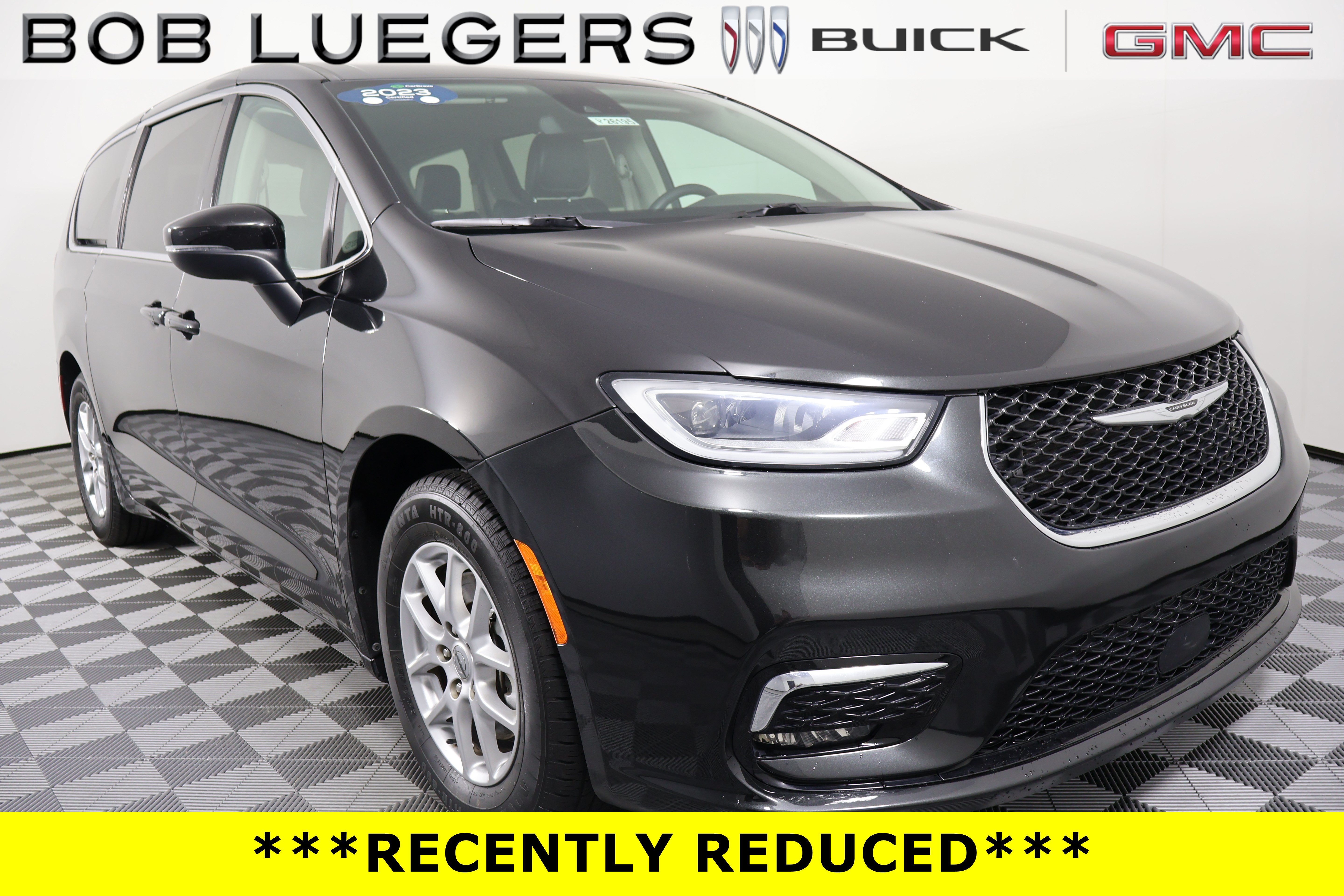 Used 2023 Chrysler Pacifica Touring-L
