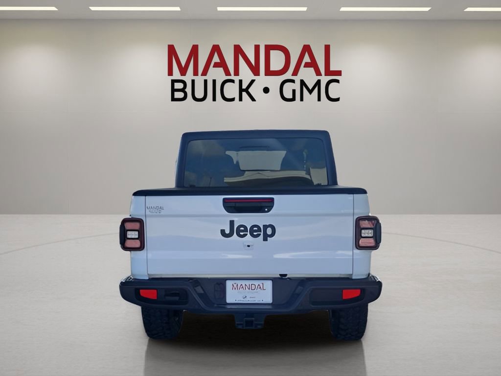 Used 2024 Jeep Gladiator Sport image 8