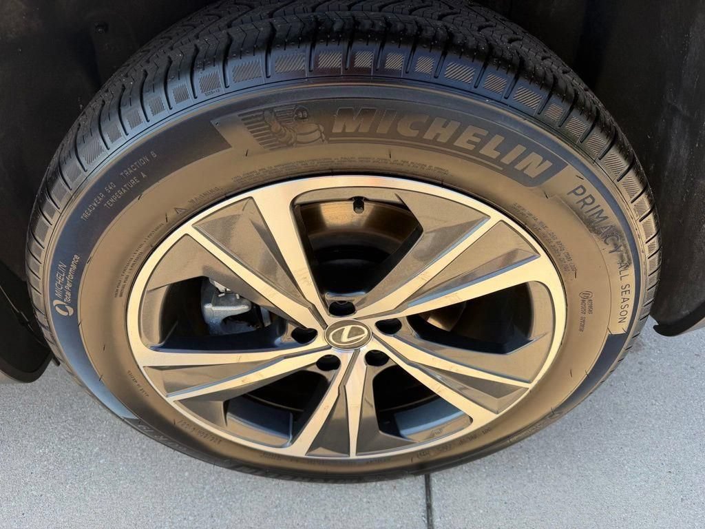 Used 2024 Lexus RX 350 Premium w/ Cold Area Package FWD image 28