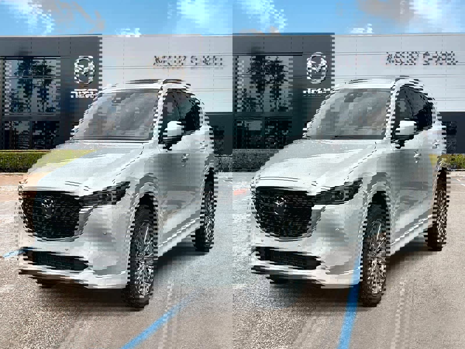 Used 2023 MAZDA CX-5 Signature image 1