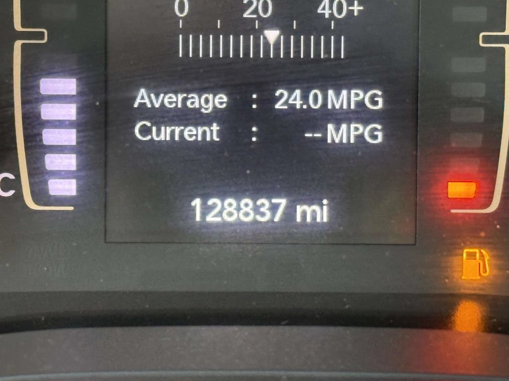 Used 2019 Jeep Cherokee Latitude w/ Popular Appearance Group FWD image 25