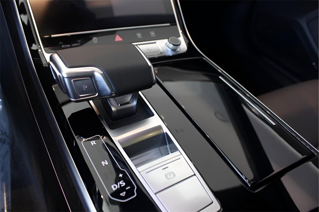 New 2025 Audi A8 L 3.0T image 20