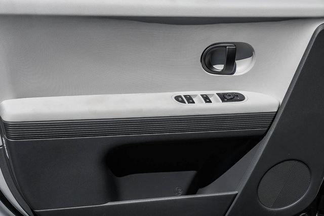 New 2026 Hyundai Ioniq 5 SEL RWD image 24