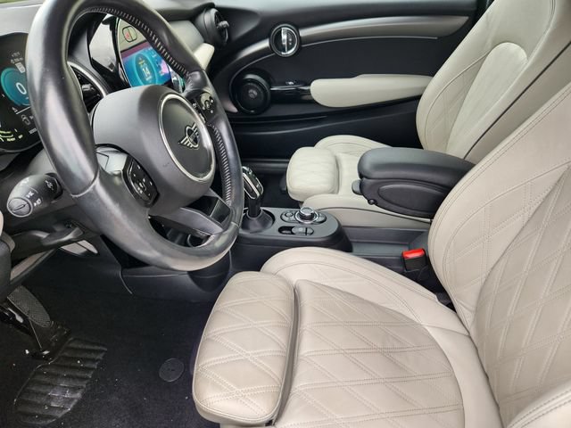 Used 2022 MINI Cooper S w/ Driver Assistance Package FWD image 12