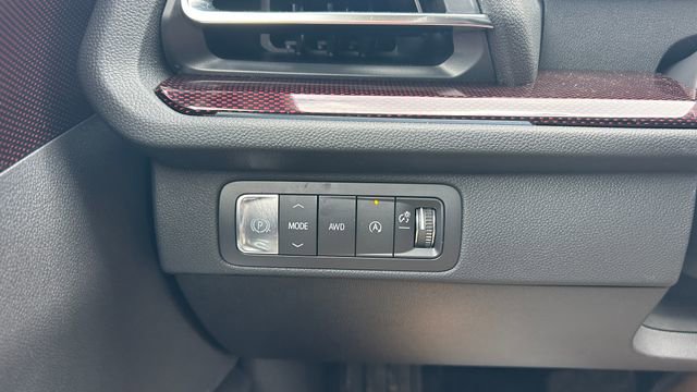 New 2026 Chevrolet Traverse RS image 21